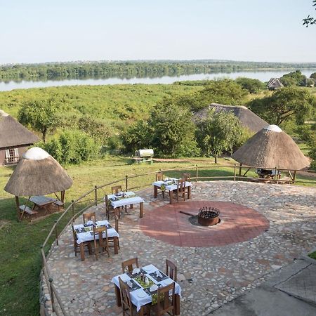 Twiga Safari Lodge Paraa Exterior photo